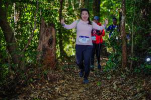 BIB: 1531
                            <button type="button" onclick="openModal(19320717)" class="btn btn-primary btn-sm float-right btn-popup" data-toggle="modal" data-target=".modal-high-quality">
                        <i class="fas fa-shopping-cart"></i> Add to Cart
                    </button>
                                            <button type="button" onclick="isThisMe(19320717, true)" class="btn btn-success btn-sm float-right btn-popup btn-isme hidden" data-toggle="tooltip" data-placement="bottom" title="นี่คือรูปของคุณใช่ไหม คลิกที่นี่เพื่อเอาเข้าอัลบั้ม">
                        <i class="fas fa-plus"></i> Add to album
                    </button>
                    <button type="button" onclick="isThisMe(19320717, false)" class="btn btn-warning btn-sm float-right btn-popup btn-isnotme hidden">
                        <i class="fas fa-ban"></i> Remove from album
                    </button>